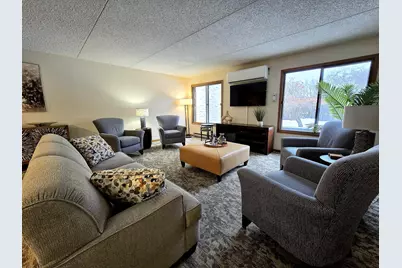 2455 Londin Lane E #117, Maplewood, MN 55119 - Photo 28