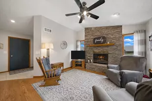 4820 Echo Ct, Faribault, MN 55021 - Photo 10