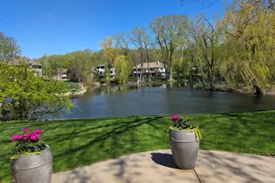 7423 Hyde Park Ln, Edina, MN 55439 - Photo 6