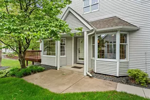 9651 Juniper St NW, Coon Rapids, MN 55433 - Photo 6