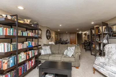 623 Washington Avenue, Fairmont, MN 56031 - Photo 4