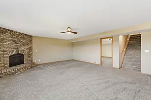 4414 Meadow Lakes Dr NW, Rochester, MN 55901 - Photo 12