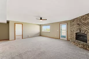 4414 Meadow Lakes Dr NW, Rochester, MN 55901 - Photo 14