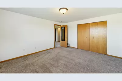 4414 Meadow Lakes Drive NW, Rochester, MN 55901 - Photo 16