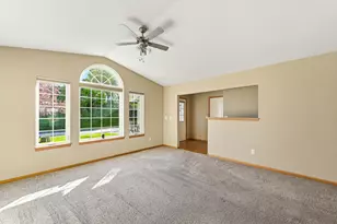 4414 Meadow Lakes Dr NW, Rochester, MN 55901 - Photo 2