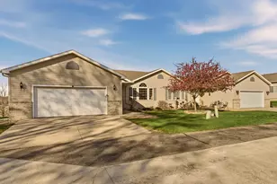 4414 Meadow Lakes Dr NW, Rochester, MN 55901 - Photo 22