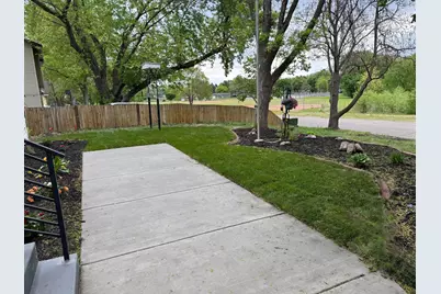 9000 Terrace Road NE, Blaine, MN 55434 - Photo 4