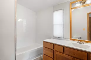 2210 Sundet Ln, Faribault, MN 55021 - Photo 24
