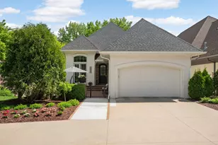 5809 Vernon Ln, Edina, MN 55436 - Photo 2