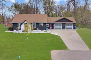 1028 S Tyler St, Tyler, MN 56178 - Photo 60