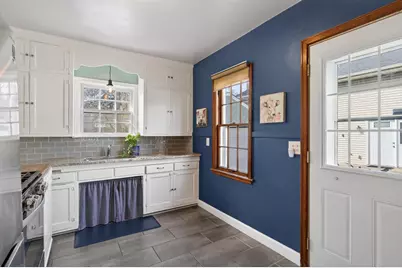 721 Parkway Drive, Saint Paul, MN 55106 - Photo 8
