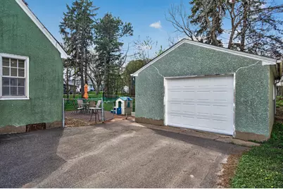 721 Parkway Drive, Saint Paul, MN 55106 - Photo 30