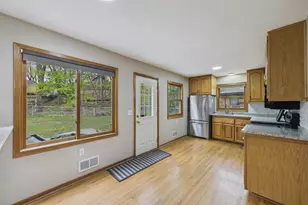 1405 Mahtomedi Ave, Mahtomedi, MN 55115 - Photo 6