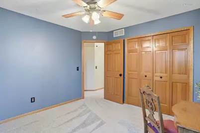 1021 Wildwood Way, Chaska, MN 55318 - Photo 30