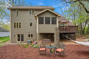 1021 Wildwood Way, Chaska, MN 55318 - Photo 54