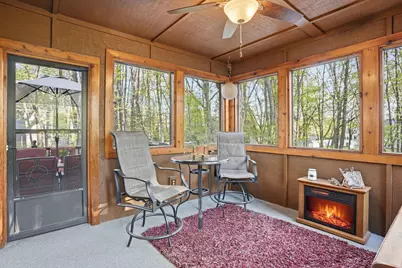 1021 Wildwood Way, Chaska, MN 55318 - Photo 16