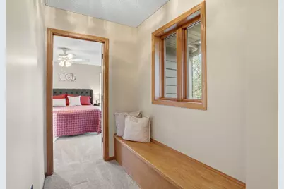 1021 Wildwood Way, Chaska, MN 55318 - Photo 28