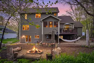 1021 Wildwood Way, Chaska, MN 55318 - Photo 4