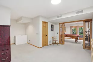 1021 Wildwood Way, Chaska, MN 55318 - Photo 36