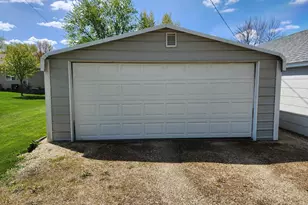 108 NW Bergen St, Adams, MN 55909 - Photo 26