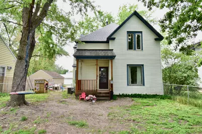 429 5th Avenue NE, Saint Cloud, MN 56304 - Photo 2