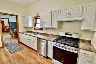 429 5th Avenue NE, Saint Cloud, MN 56304 - Photo 10