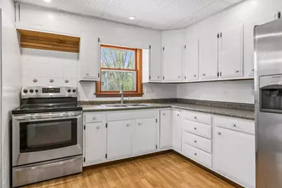 745 Broadway Street, Hammond, WI 54015 - Photo 4