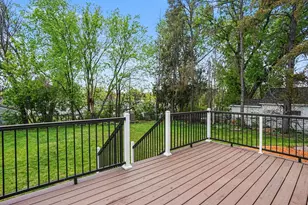2042 Cottage Ave E, Saint Paul, MN 55119 - Photo 26