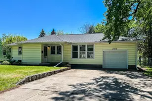 2042 Cottage Ave E, Saint Paul, MN 55119 - Photo 1