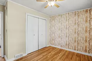 2042 Cottage Ave E, Saint Paul, MN 55119 - Photo 14