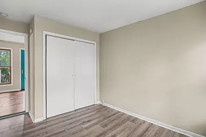 2042 Cottage Avenue E, Saint Paul, MN 55119 - Photo 18