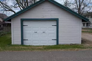 715 3rd St SE, Little Falls, MN 56345 - Photo 2