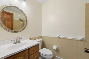 75 Pleasant Ln E, Excelsior, MN 55331 - Photo 18