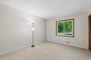 75 Pleasant Ln E, Excelsior, MN 55331 - Photo 14