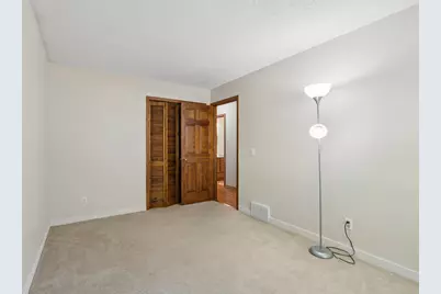 75 Pleasant Lane E, Excelsior, MN 55331 - Photo 16
