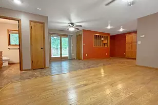 431 Spring St, Tracy, MN 56175 - Photo 14