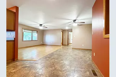431 Spring Street, Tracy, MN 56175 - Photo 12