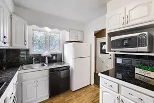 3420 Xenium Ln N, Plymouth, MN 55441 - Photo 6