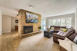 3420 Xenium Ln N, Plymouth, MN 55441 - Photo 2