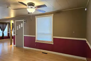 1011 10th St, International Falls, MN 56649 - Photo 12