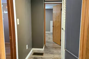 1011 10th St, International Falls, MN 56649 - Photo 20
