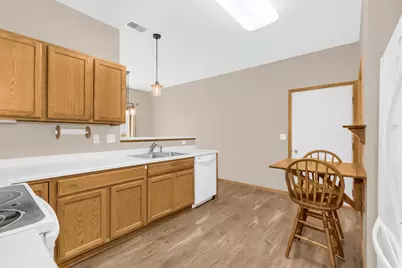 15336 Flower Way #194, Apple Valley, MN 55124 - Photo 10