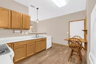 15336 Flower Way, Apple Valley, MN 55124 - Photo 10