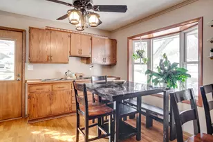 2722 Vale Crest Rd, Crystal, MN 55422 - Photo 8