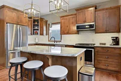 752 Somerwood Lane, Waconia, MN 55387 - Photo 8