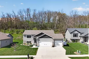 3381 Ridgeline Dr SE, Rochester, MN 55904 - Photo 38