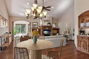 524 Roanoke Ct, Waconia, MN 55387 - Photo 2