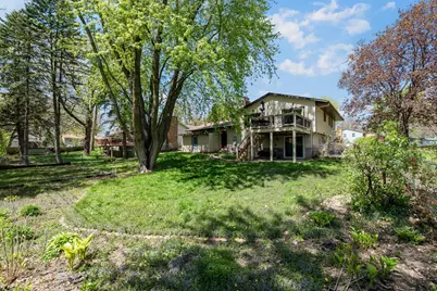 2428 Beam Avenue, North Saint Paul, MN 55109 - Photo 2