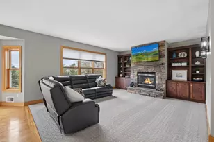 10828 Jersey Cir N, Brooklyn Park, MN 55445 - Photo 2