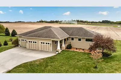 620 Sunny View Lane SW, Oronoco, MN 55960 - Photo 1